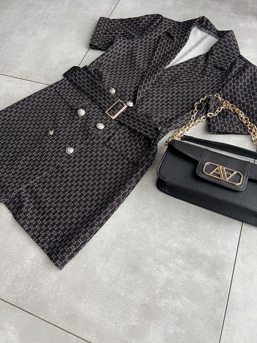 Sukienka wizytowa przepiekne logowana