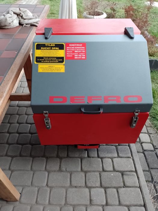 Pojemnik zasobnik  zbiornik do pieca defro