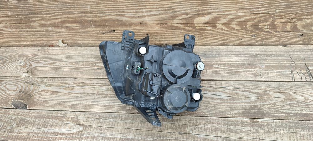 Renault Modus фари фара ліва рено модус