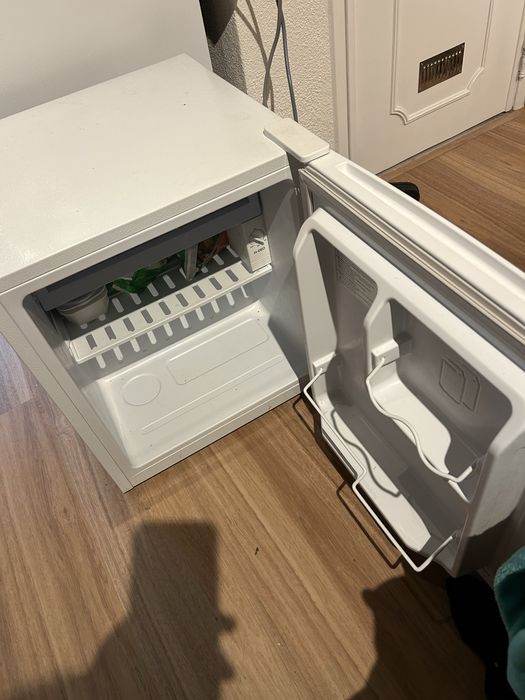 Frigobar a venda 160€