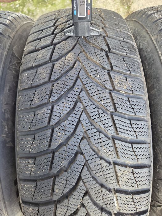 Резина Шини Колеса 235/65 R17 NEXEN зима 2021р. комплект