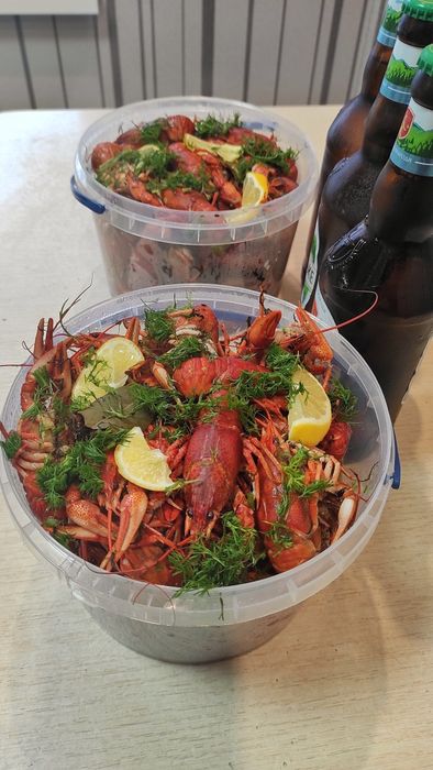 Живі раки в наявності