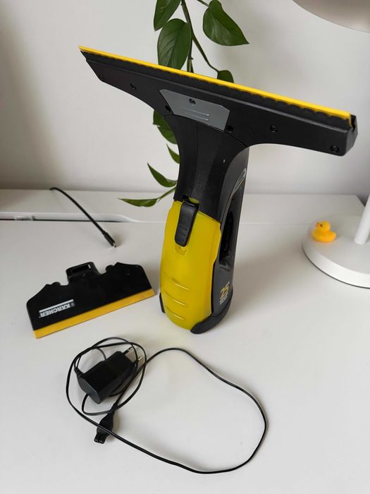 Myjka do okien Karcher WV 2 - na części / drobne uszkodzenie