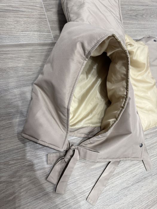 Капор - жилетка беж