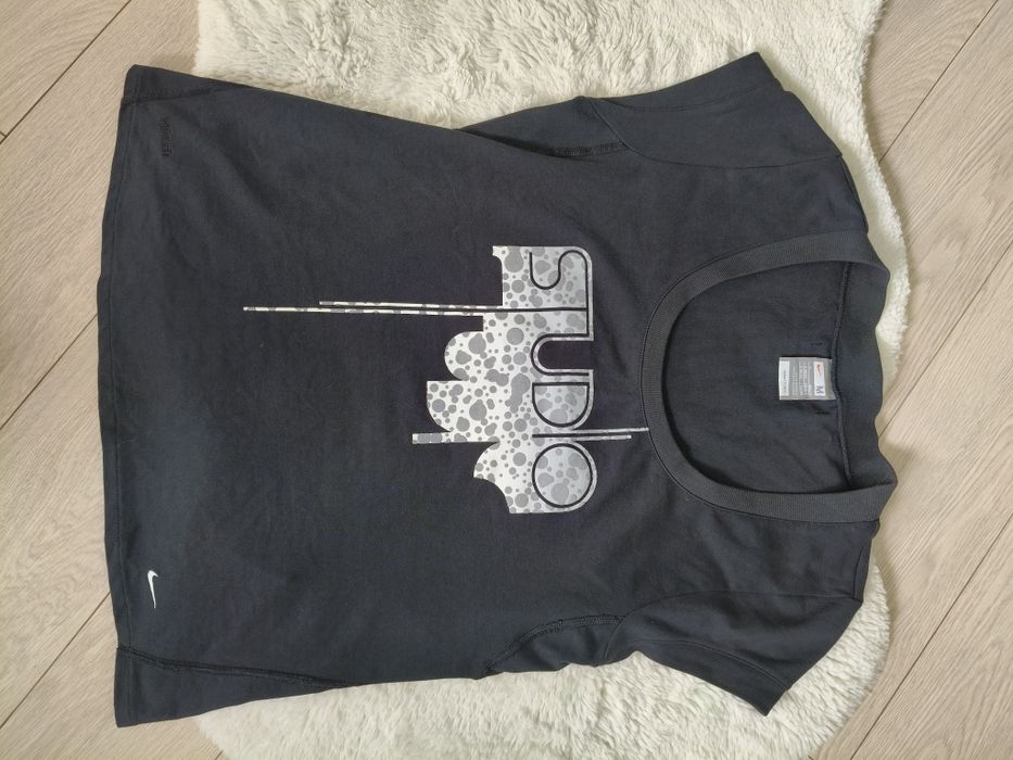 Koszulka sportowa damska Nike rozmiar M