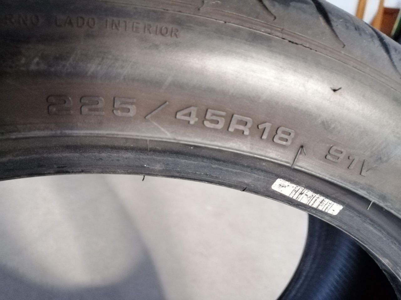 225/45R18 Goodyear RunFlat