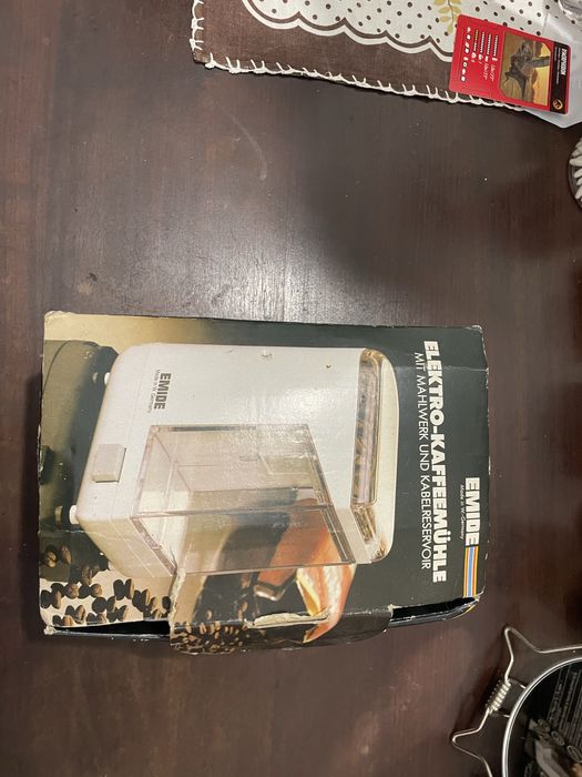 Moinho de café elétrico Emide