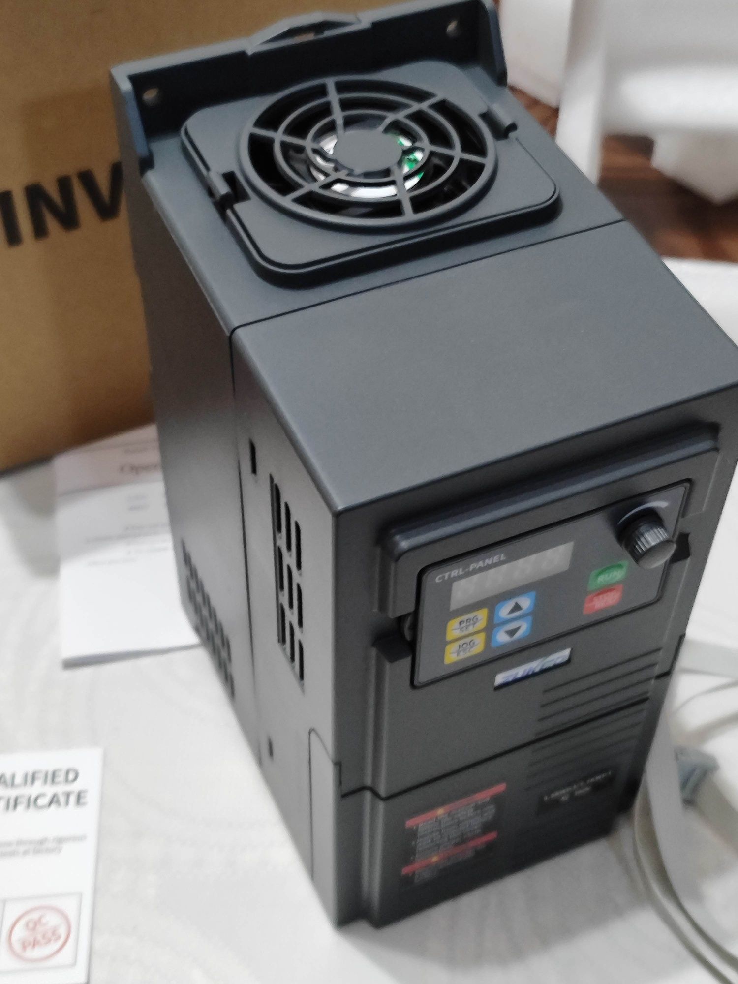 Частотний перетворювач 5.5кВт. 380В.  трьохфазний. Частотник 380