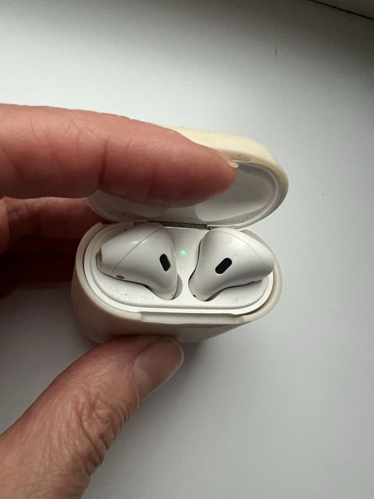 Навушники AirPods 2