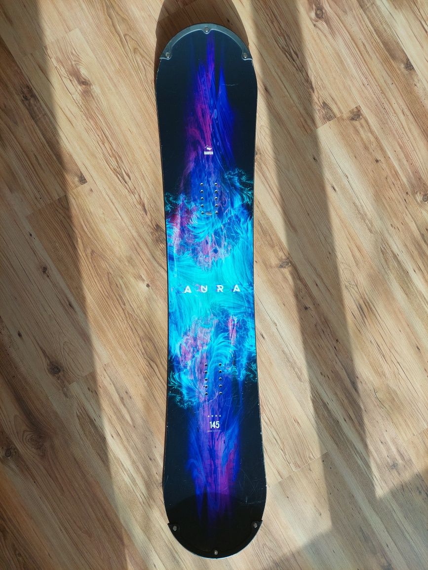 Deska snowboardowa Raven Aura 145cm