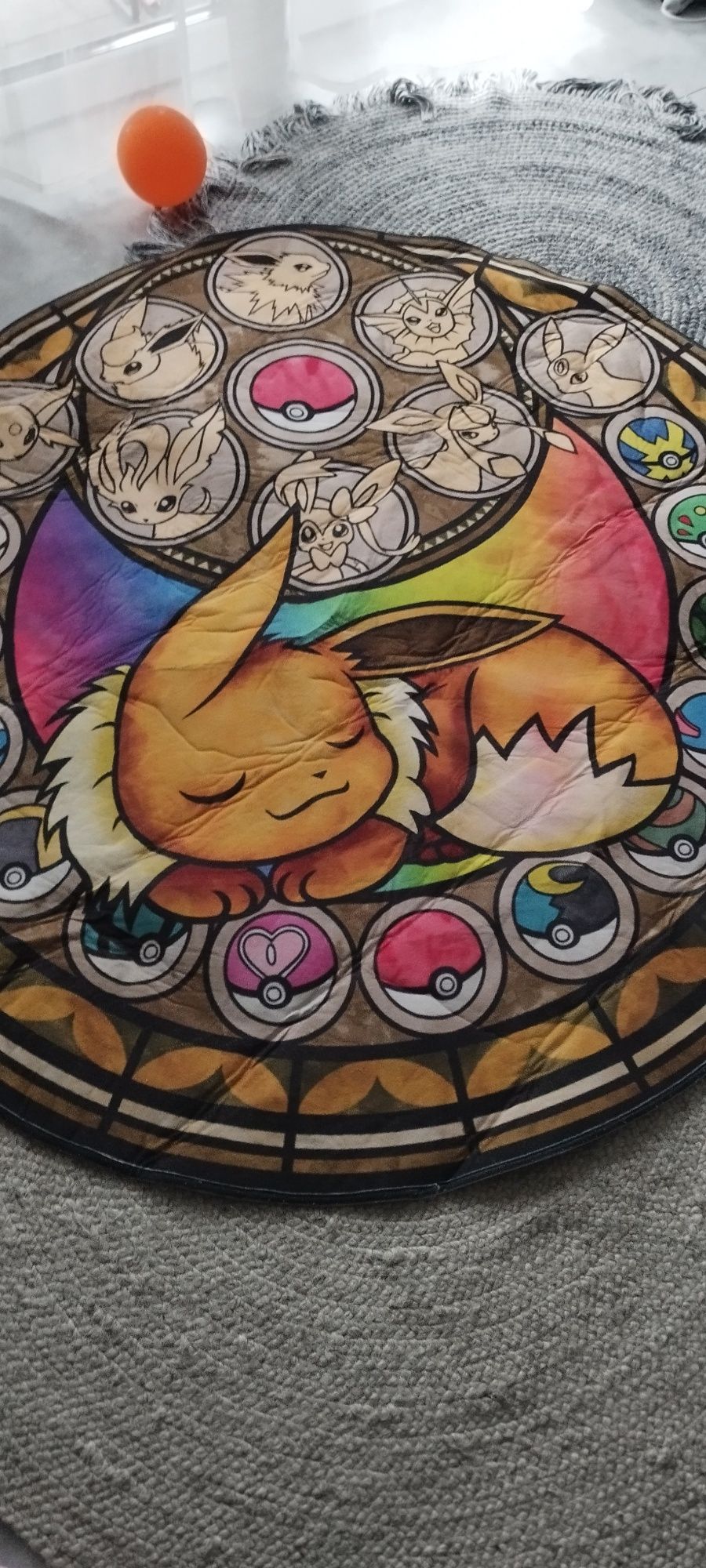 Dywan pokemon eevee 155cm