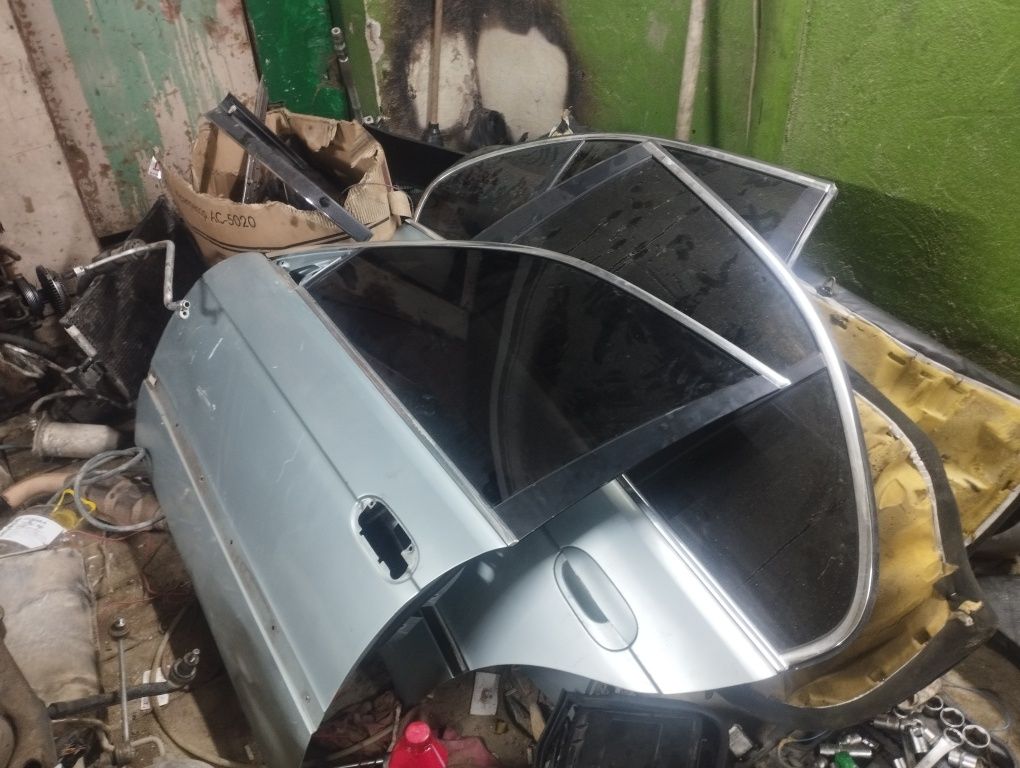 Двери Bmw e39 дорестайл