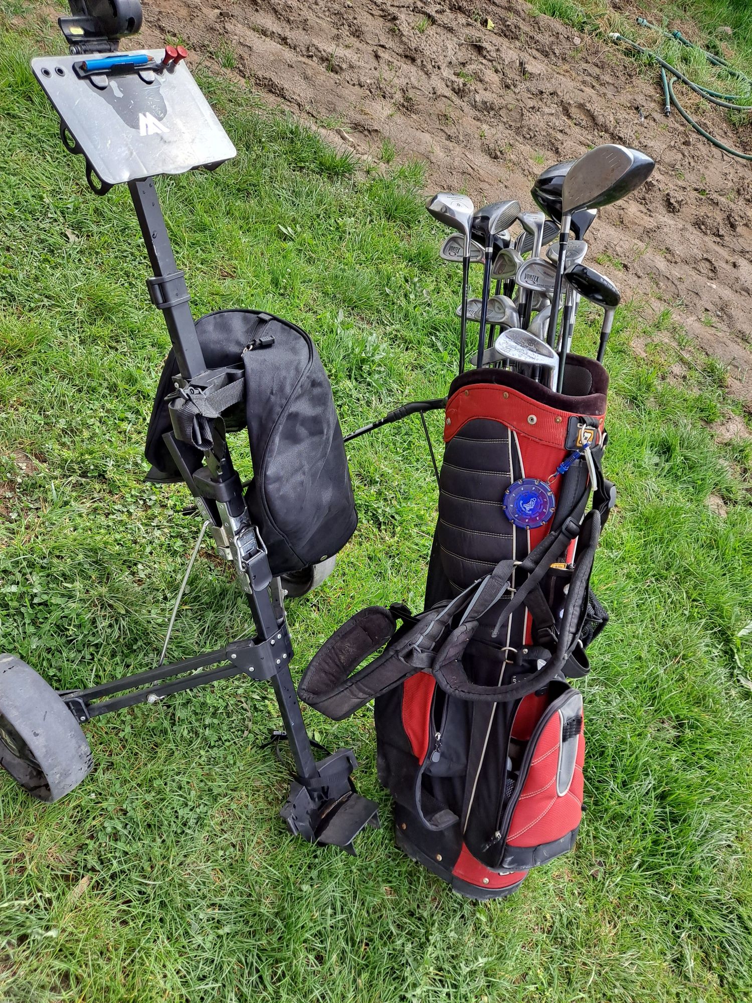 Zestaw do golfa torba kije wózek