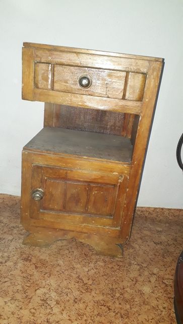 Mesa de cabeceira vintage