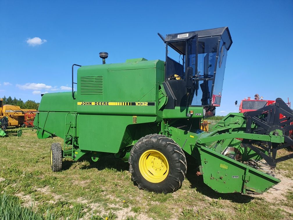 Kombajn zbożowy John Deer 1032 / 1042 / Deutz 33.60