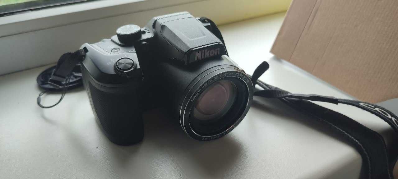 Nikon B500 Фотоаппарат