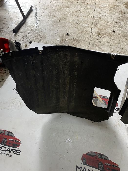 Krótkie nadkola trojkat nadkole lewe prawe bmw e46 sedan touring