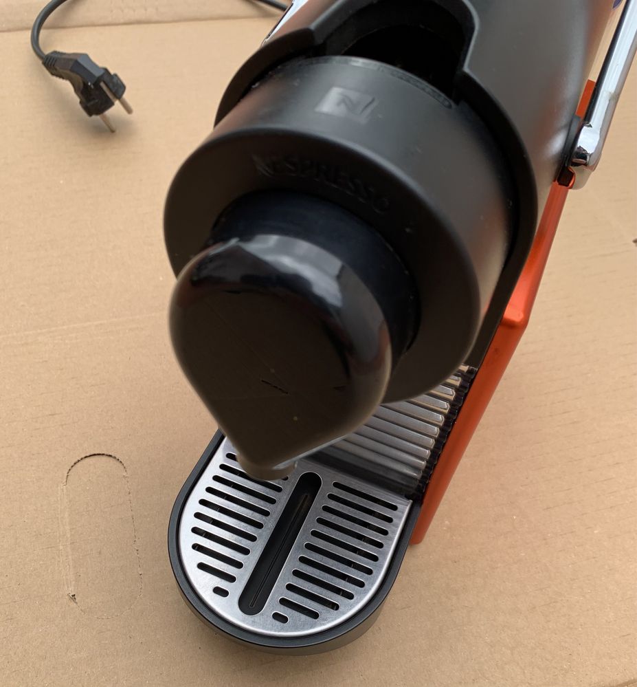 Pequeno arranjo - Máquina de café Krups Nespresso Pixie