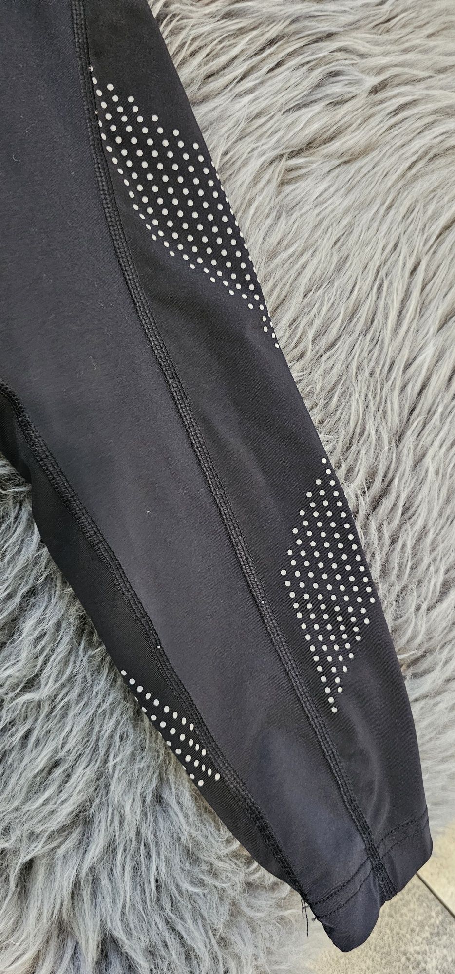 Legginsy getry 2xu czarne Rozmiar m 38
