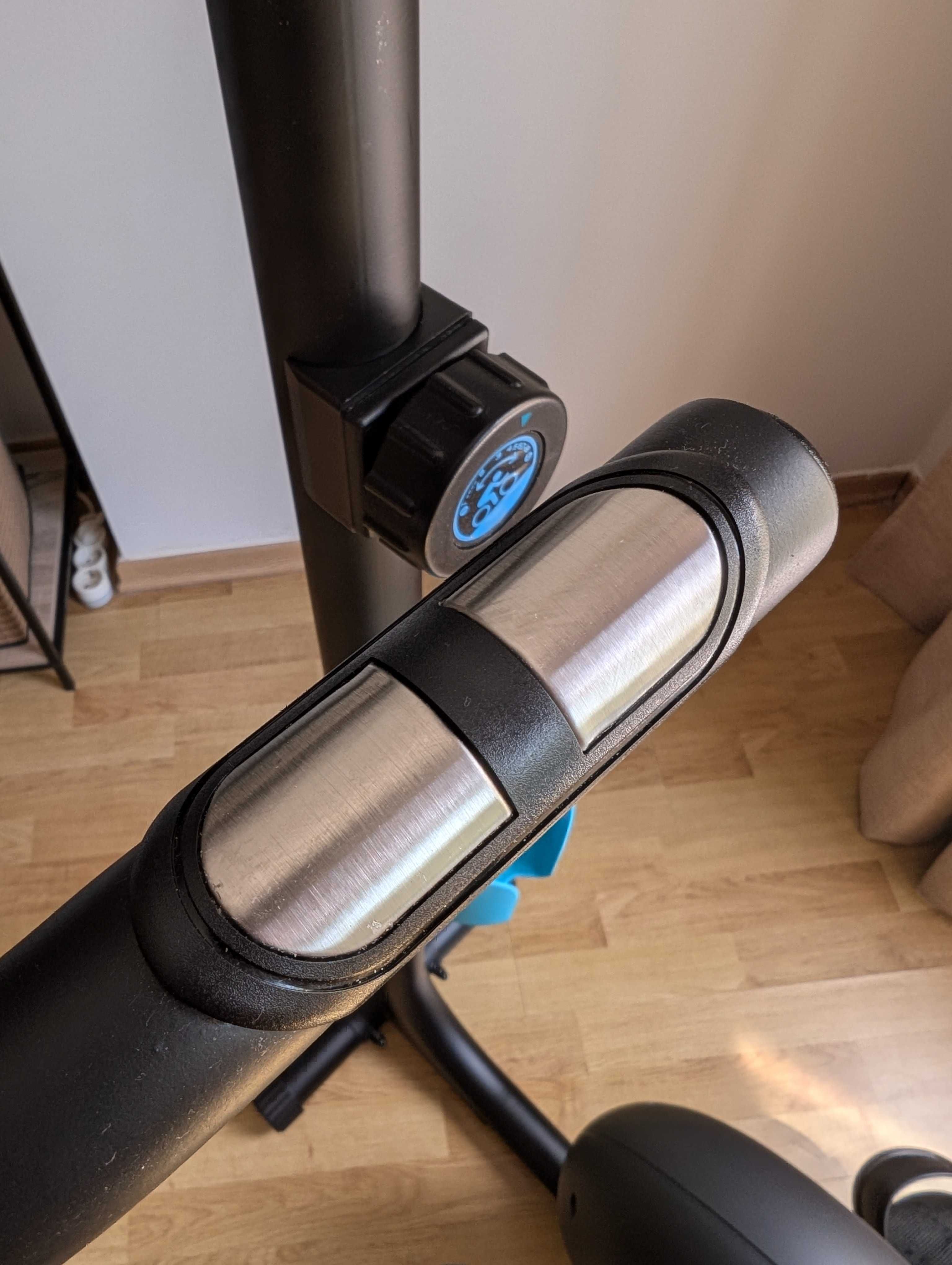 Bicicleta Estática Essencial EB 120 DOMYOS