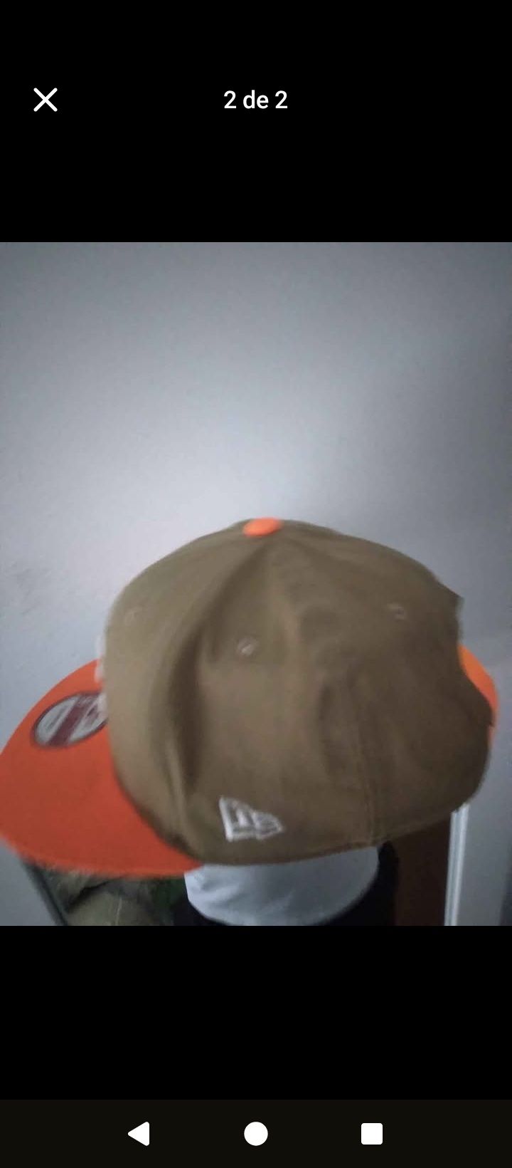 Vendo Chapéu de Homem