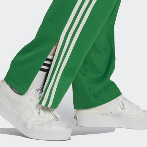 Kicksy spodnie dresowe Adidas x Sporty & Rich rozm 36 / S