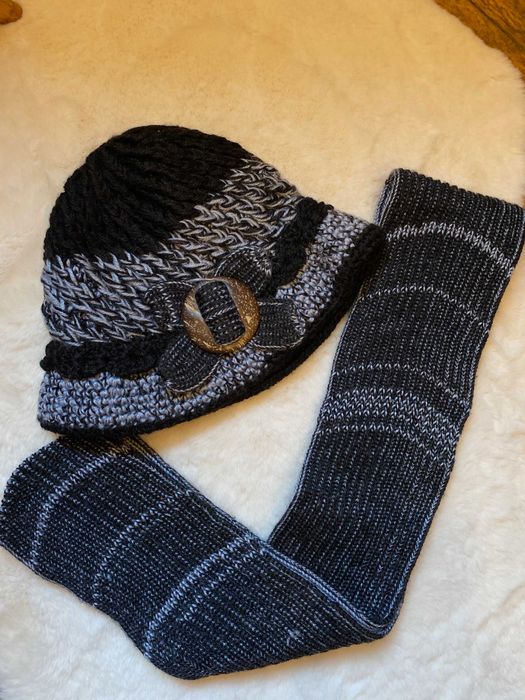 Kapelusz czapka czarna szara szalik czarny szary komplet  na zimę