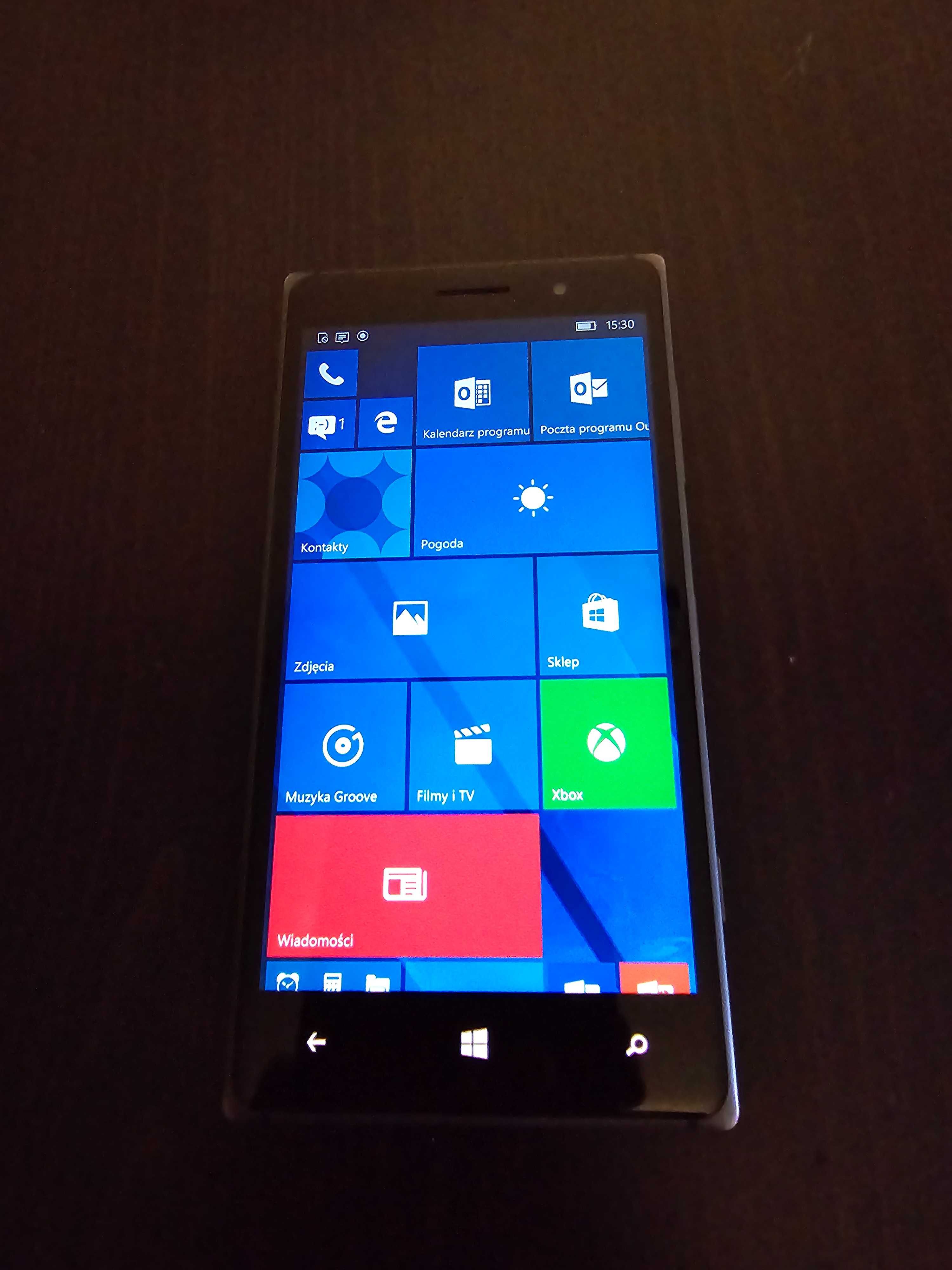 Smartfon Nokia Lumia 830