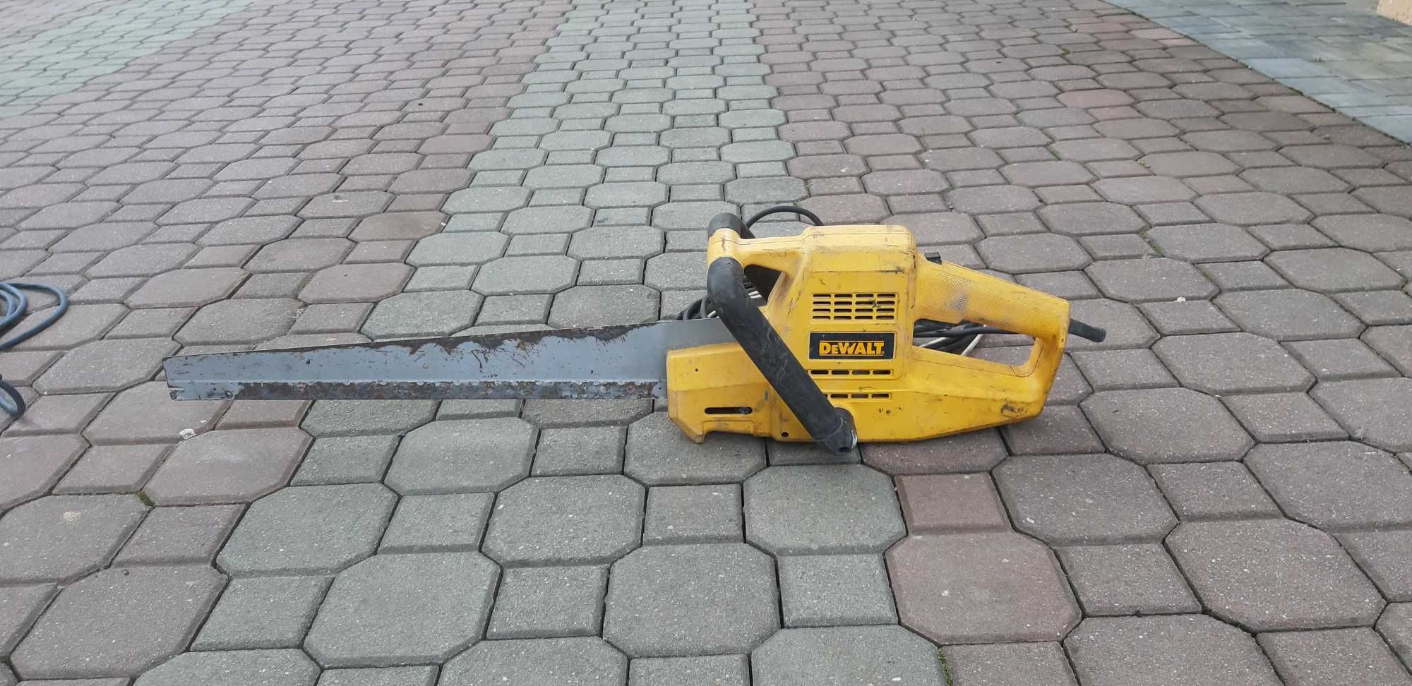 Piły dewalt aligator