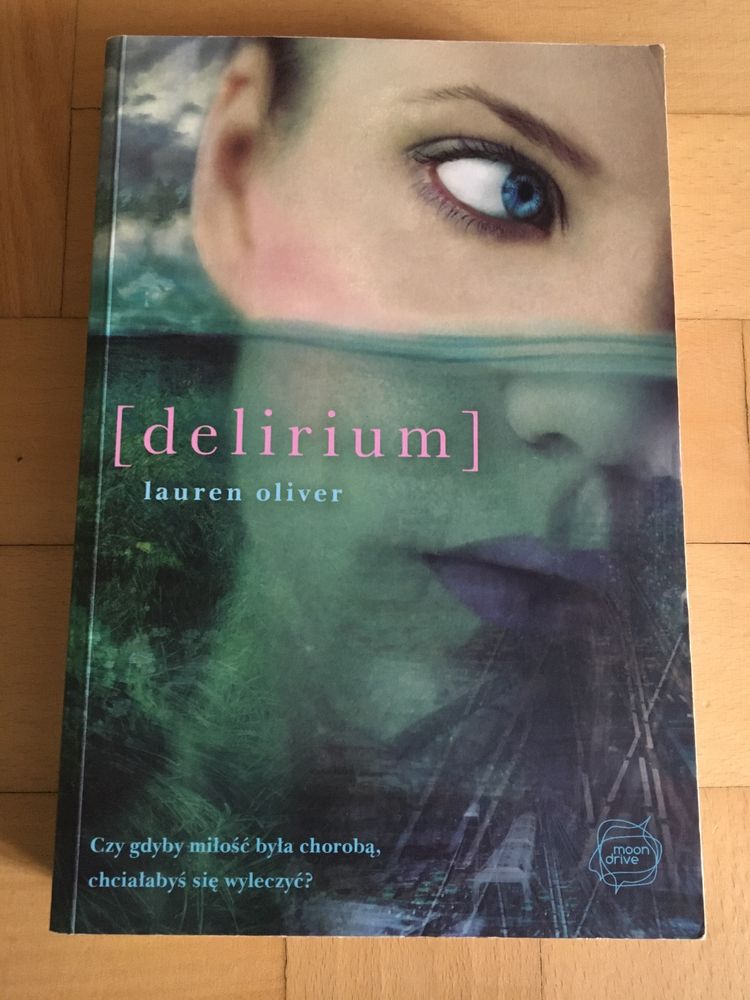 Książka „delirium”