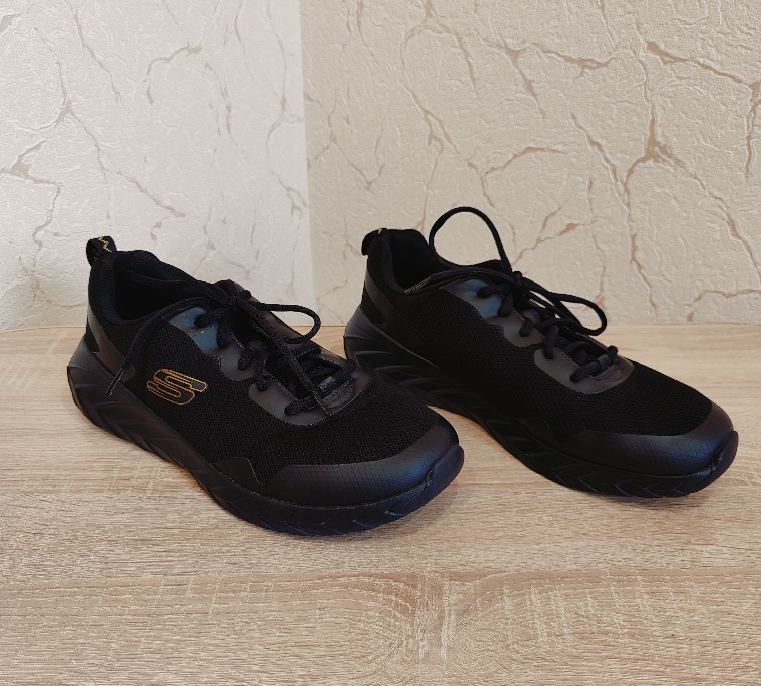 Оригінальні кросівки Skechers Overhaul 2.0 Enforcer 43р./28 см