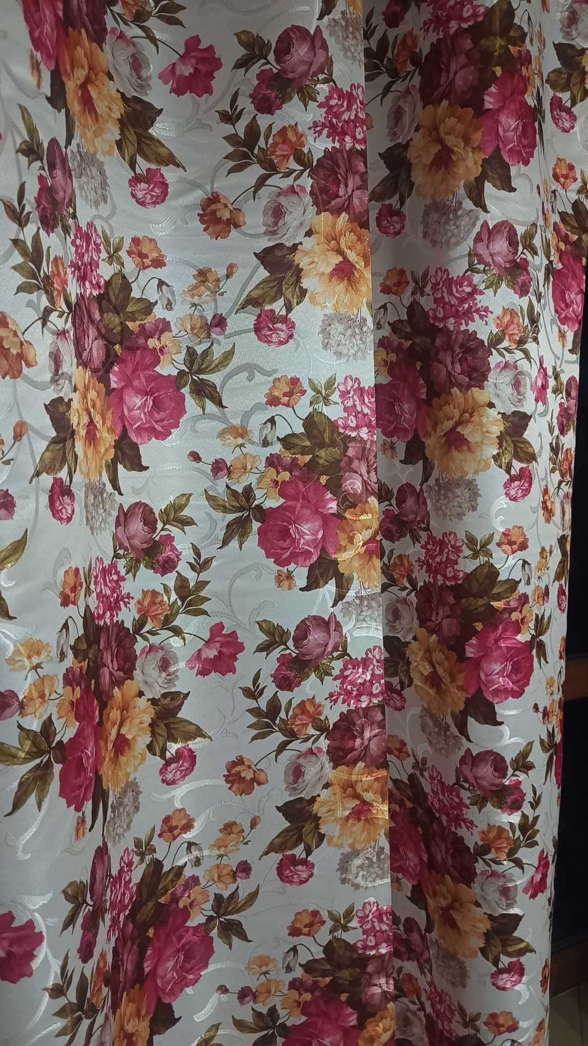 zasłony z metra KWIATY róż/żółty , pudr,RÓŻ w BIELI,szer 145 cm OKAZJA