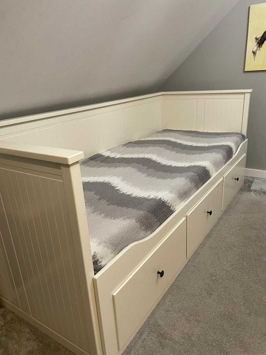 Łóżko rozkladane hemnes