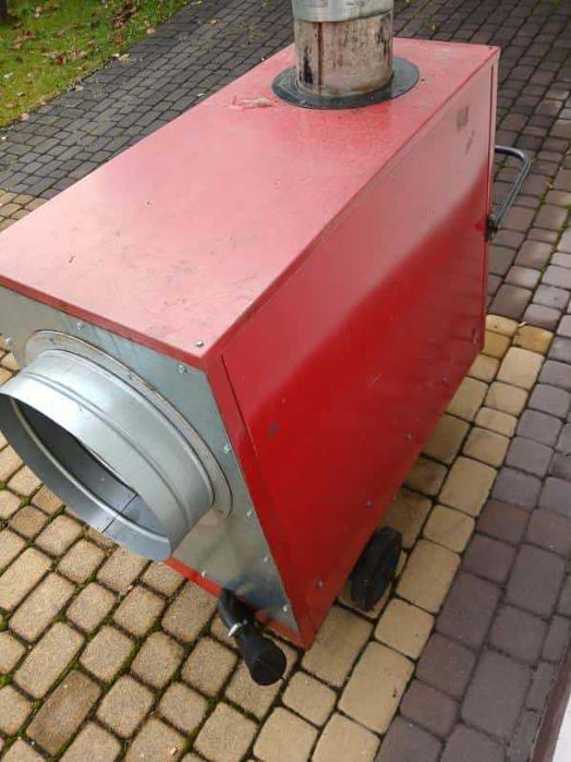 Kocioł grzewczy na olej opałowy PINUS-TERM typ K z dmuchawą