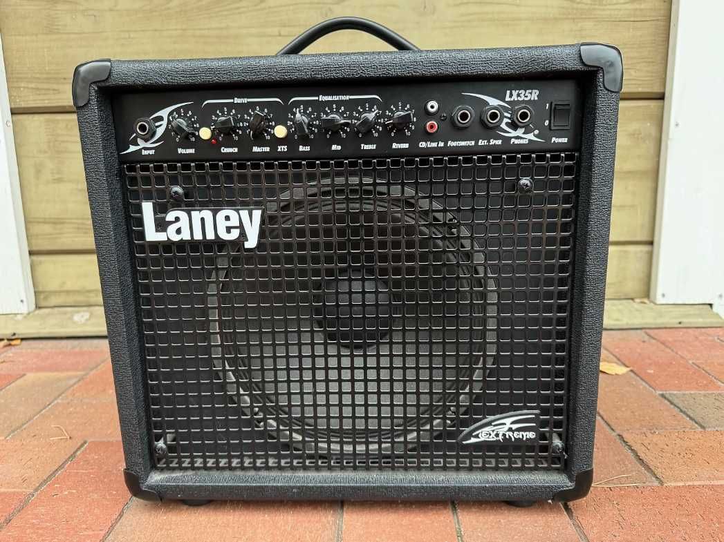 Amplificador de Guitarra Electrica Laney LX35R com reverb