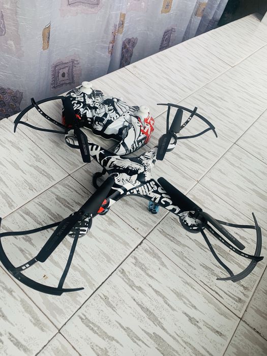 Обмен/Нужен новый акамулятор/ и будет на ходу)