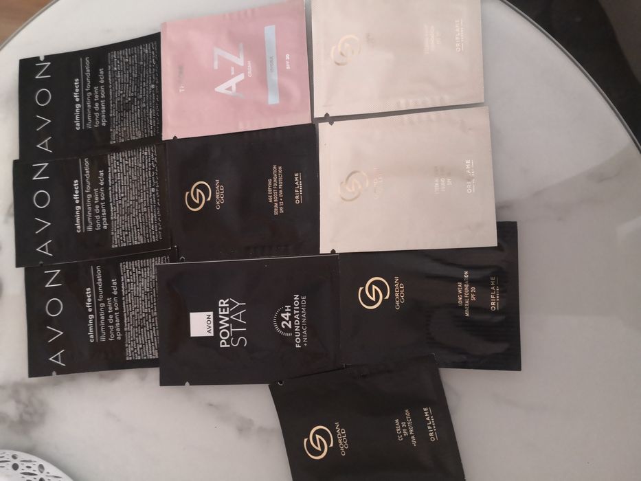 Avon Oriflame podkład krem BB Giordani Gold Power Stay The One