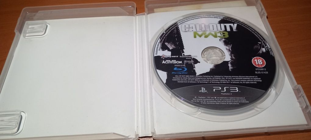 CD PS3 CALL of DUTY MW3 em bom estado.