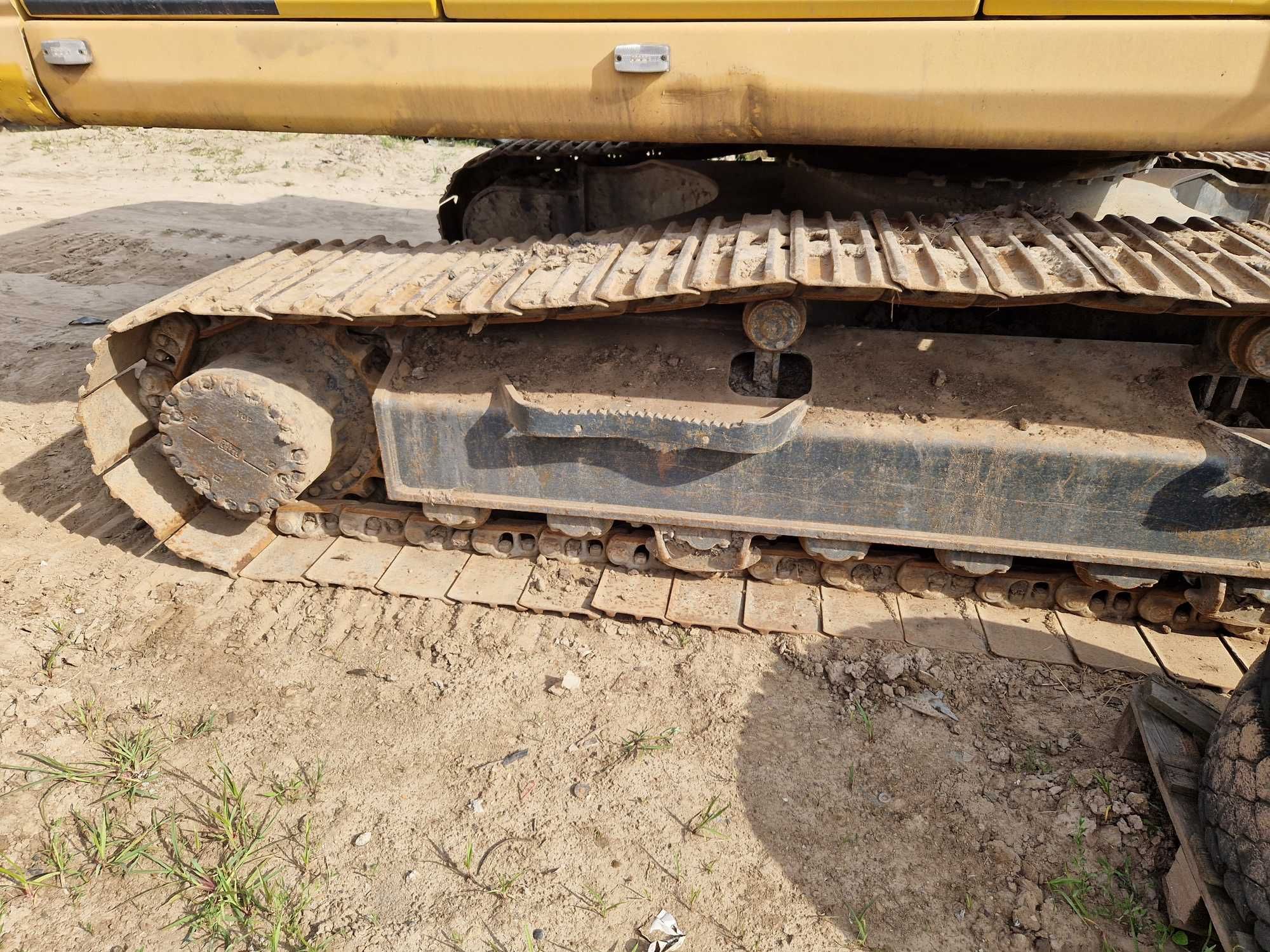 koparka komatsu HB 215 lc Hybrid części zwolnica silnik ramie