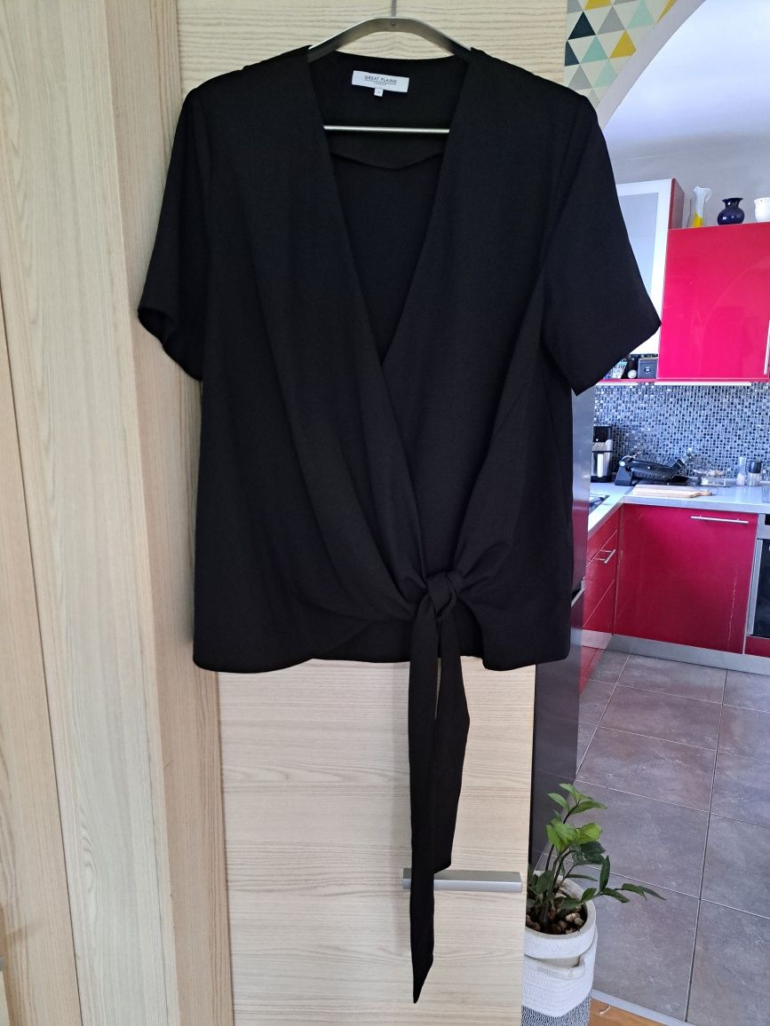 Elegancka czarna narzutka rozmiar S bolerko Great Plains London
