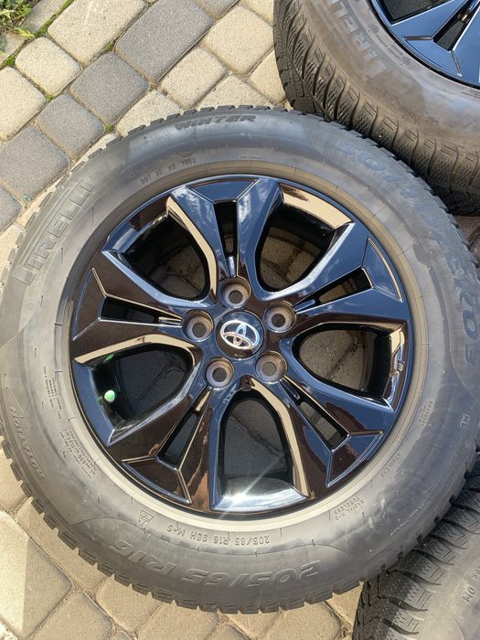 Koła zimowe alufelgi Toyota Yaris Cross 16 cali 5x114,3
