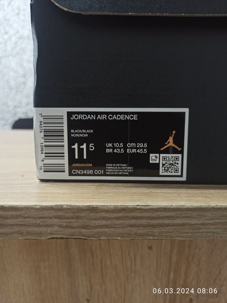 Продам кроссовки Jordan Air Cadence 45.5 оригинал