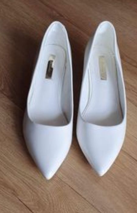 Sprzedam sukienkę ślubną