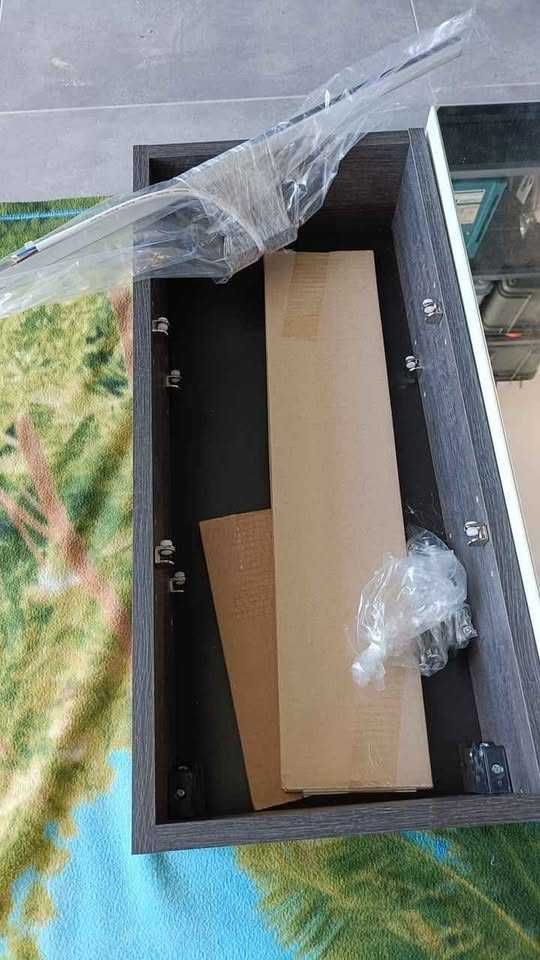 Szafka łazienkowa z lustrem 60 cm Leonardo biała + szafka30 cm.