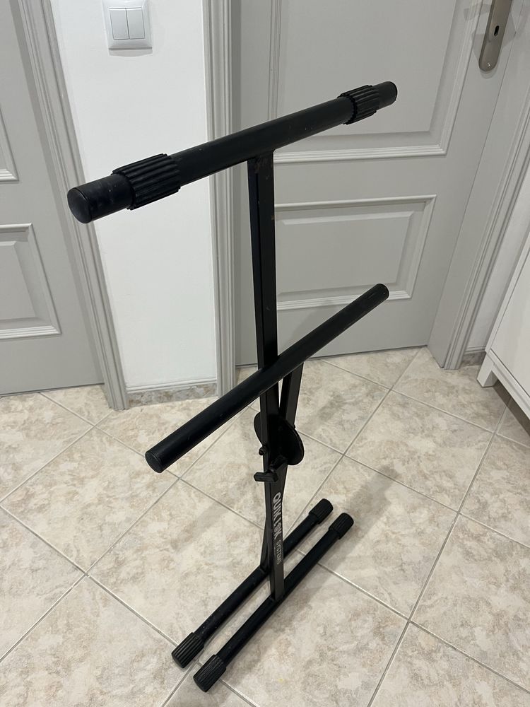 Suporte Quik Lok para Amplificador/Combo