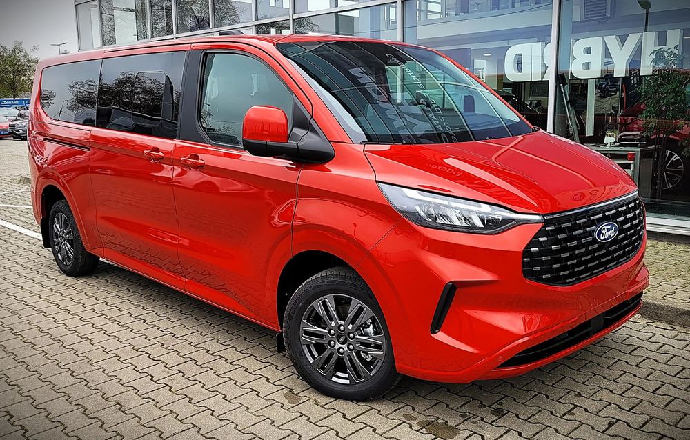 Ford Tourneo Custom Tourneo Custom Titanium, 150 KM, M6. Dostępny do odbioru!