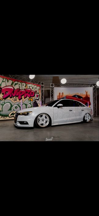 Продам Audi A3 8v 2.0 tdi официал,первый владелец