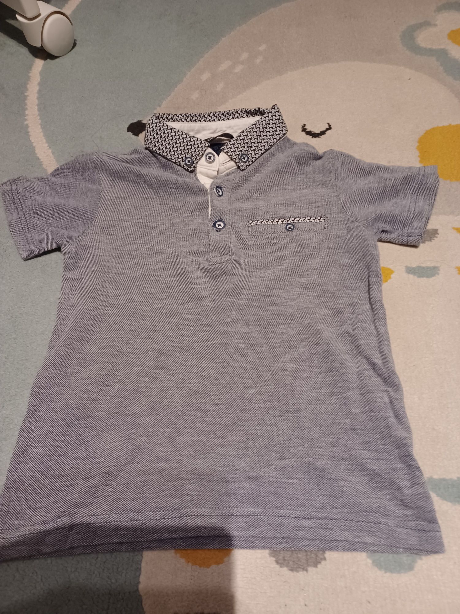 Tshirt polo dla chłopca 104-110