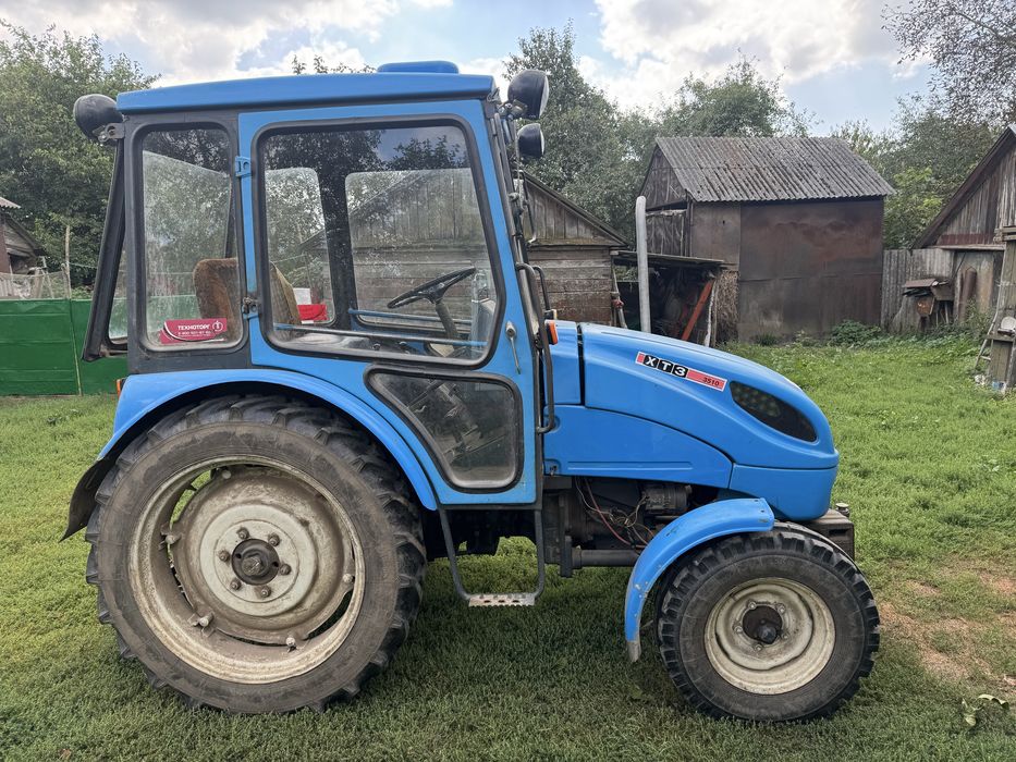 Продам трактор ХТЗ-3510, є навісне плуг, культиватор, косарка, граблі