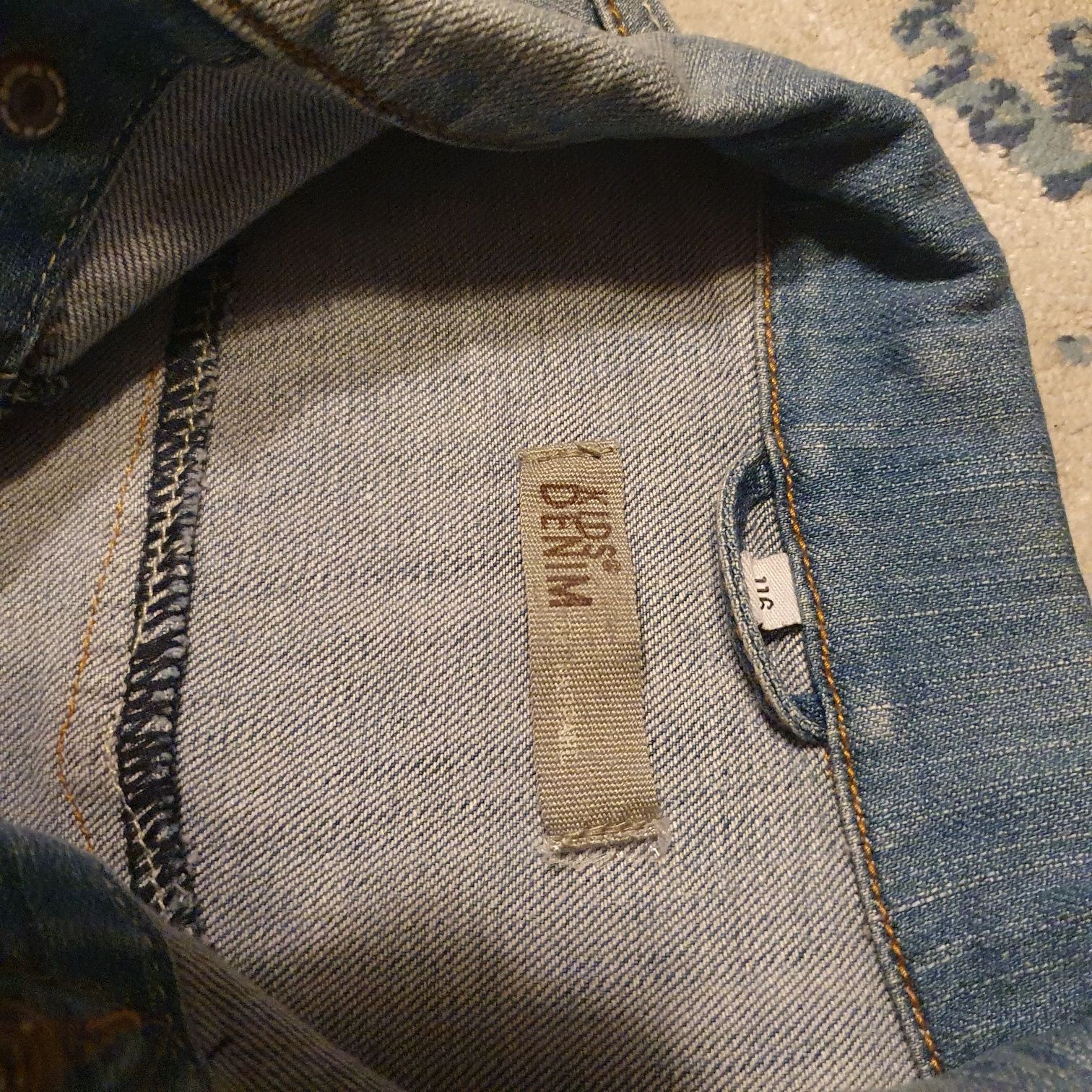 Kurtka jeansowa dla dziewczynki rozmiar 116